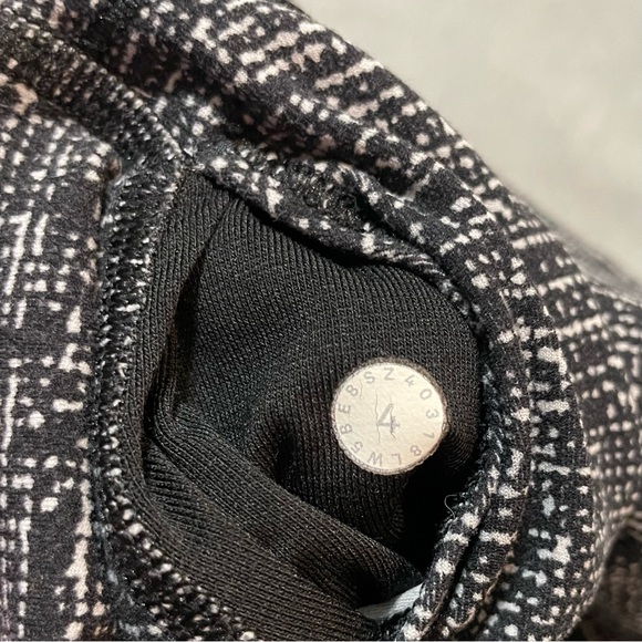 lululemon Wunder Under High-Rise Crop 21” Size 4 Heathered Black - Picture 8 of 8